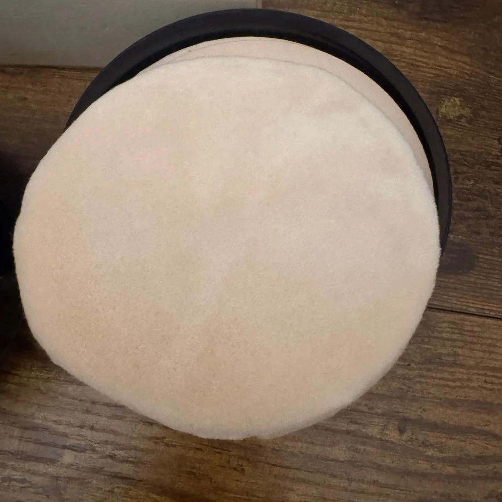 Yendi Capucci‎ Paris Bath Powder 6oz Vintage 1970s Puff Box Unused